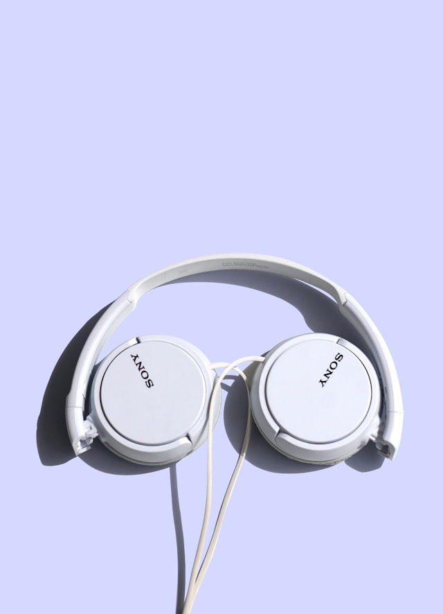Headphone